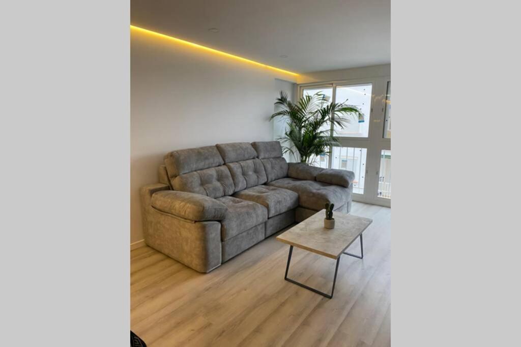 Precioso Apartamento A Estrenar En Centro De Nerja Buitenkant foto