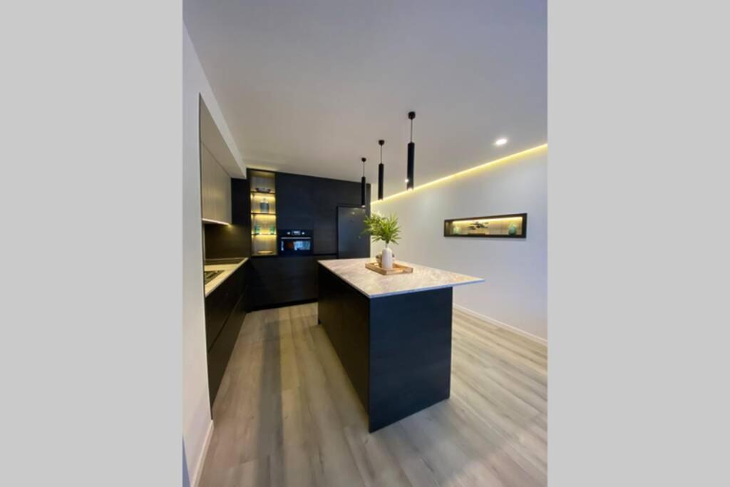 Precioso Apartamento A Estrenar En Centro De Nerja Buitenkant foto